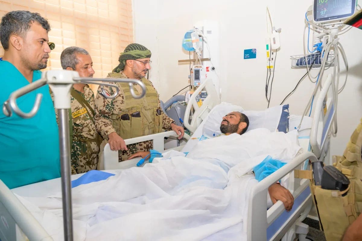 طارق صالح: صمود القوات أفشل مخطط إيران للسيطرة على باب المندب