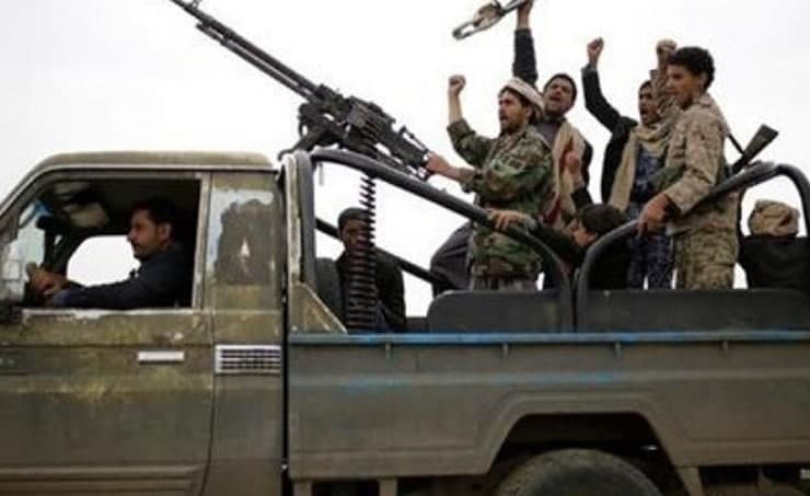 حوثيون ينهبون منزل قائد عسكري في مأرب: انتهاكات للقانون والحقوق