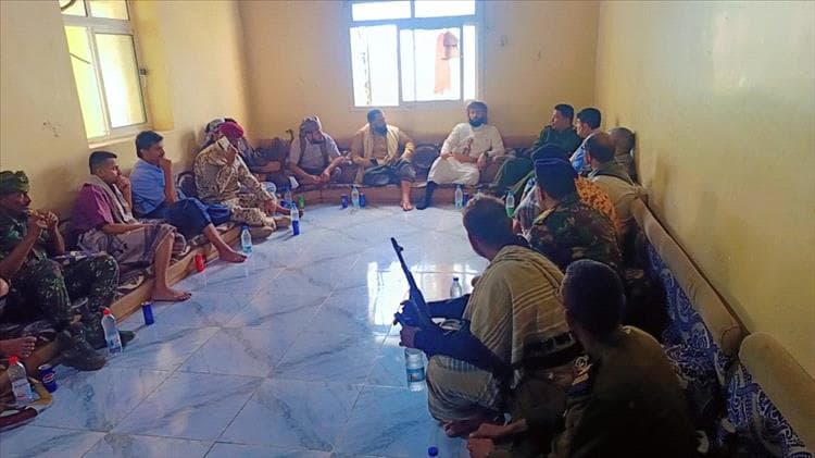 محافظ أبين يتفقد إدارة الأمن ويؤكد أهمية رفع الجاهزية وتعزيز التنسيق الأمني