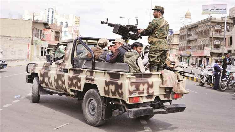 تقرير حقوقي يرصد أكثر من 700 انتهاك حوثي في صنعاء