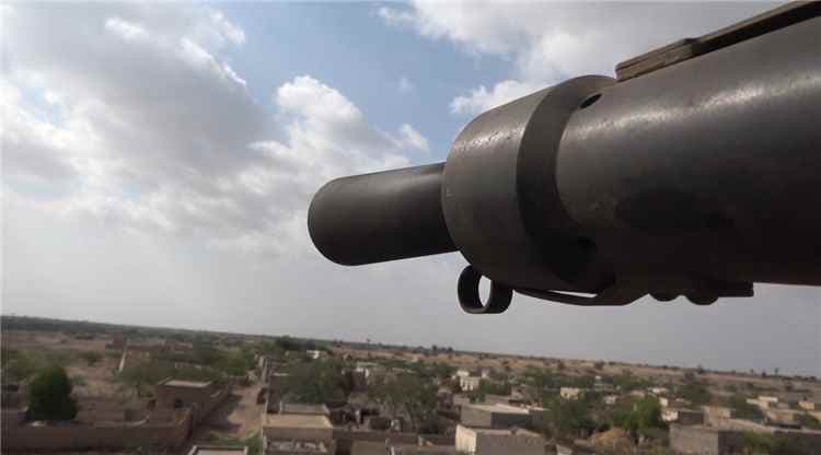 فشل رهانات الحوثيين في ثلاث جبهات.. والقوات المسلحة تنتقل إلى الهجوم المضاد