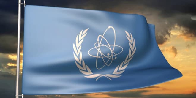 لماذا اقترحت «الطاقة الدولية» تجنب الطيران والعودة للعمل من المنزل؟