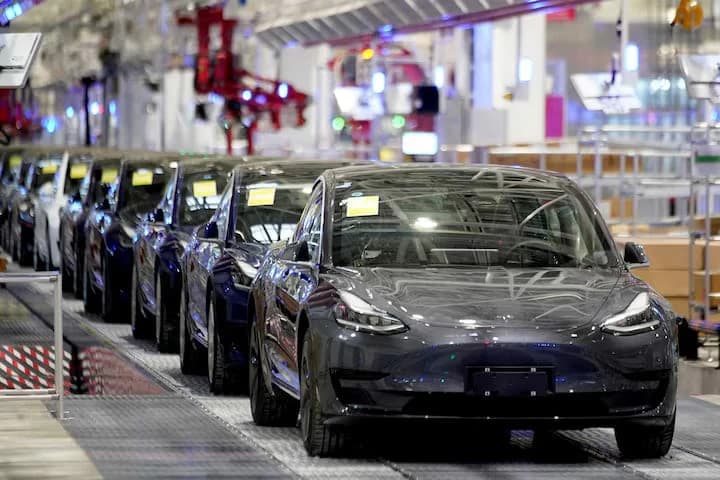 الصين تضرب بقوة.. استدعاء ملايين السيارات بسبب مخاطر الطوارئ